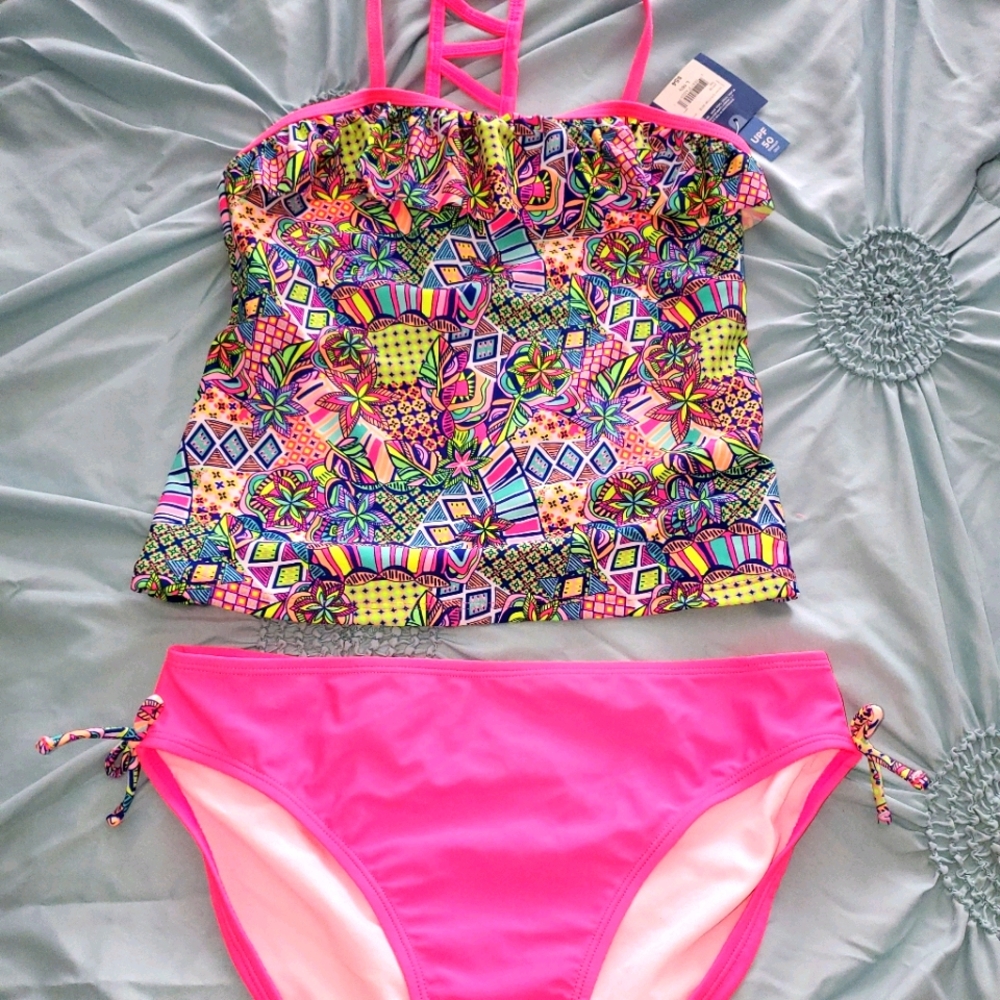 Arizona jean's girls size 16 1/2 tankini